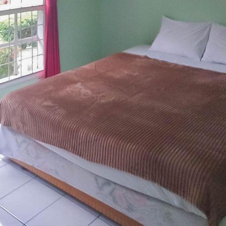 Villa Getsemani Mitra Reddoorz Sangkanurip Exterior foto